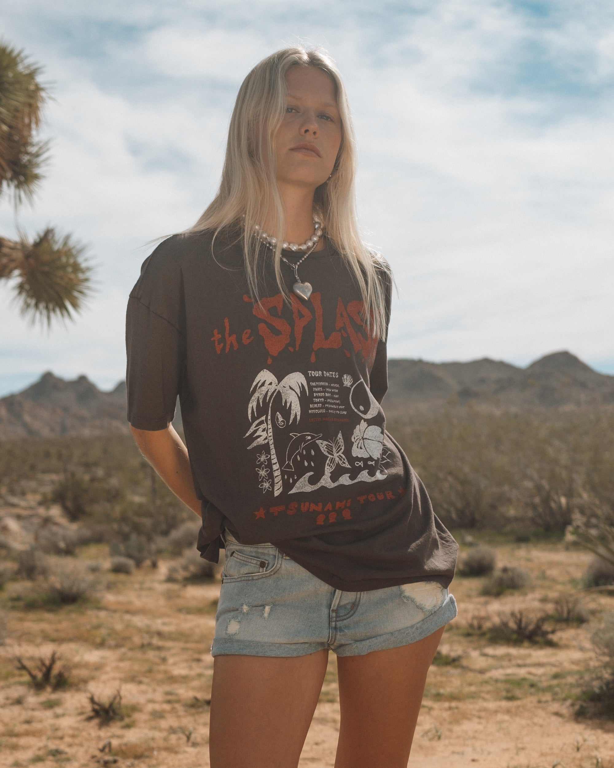 Lottie Hall Short Sleeve T-Shirt - Off Black