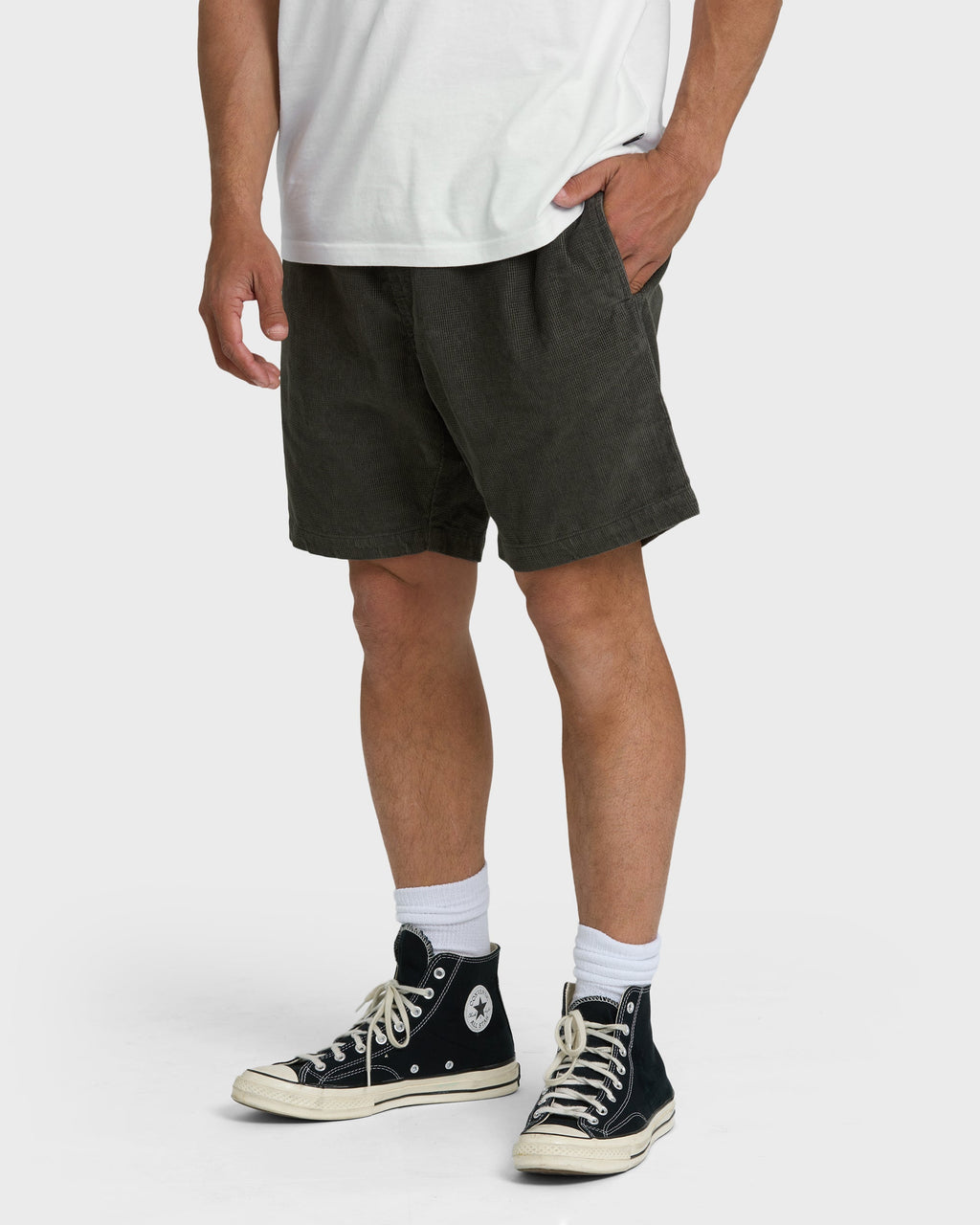 Larry Layback 19 Cord Shorts - Dark Gray