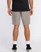 Crossfire Submersible 21 Hybrid Shorts - Tobacco