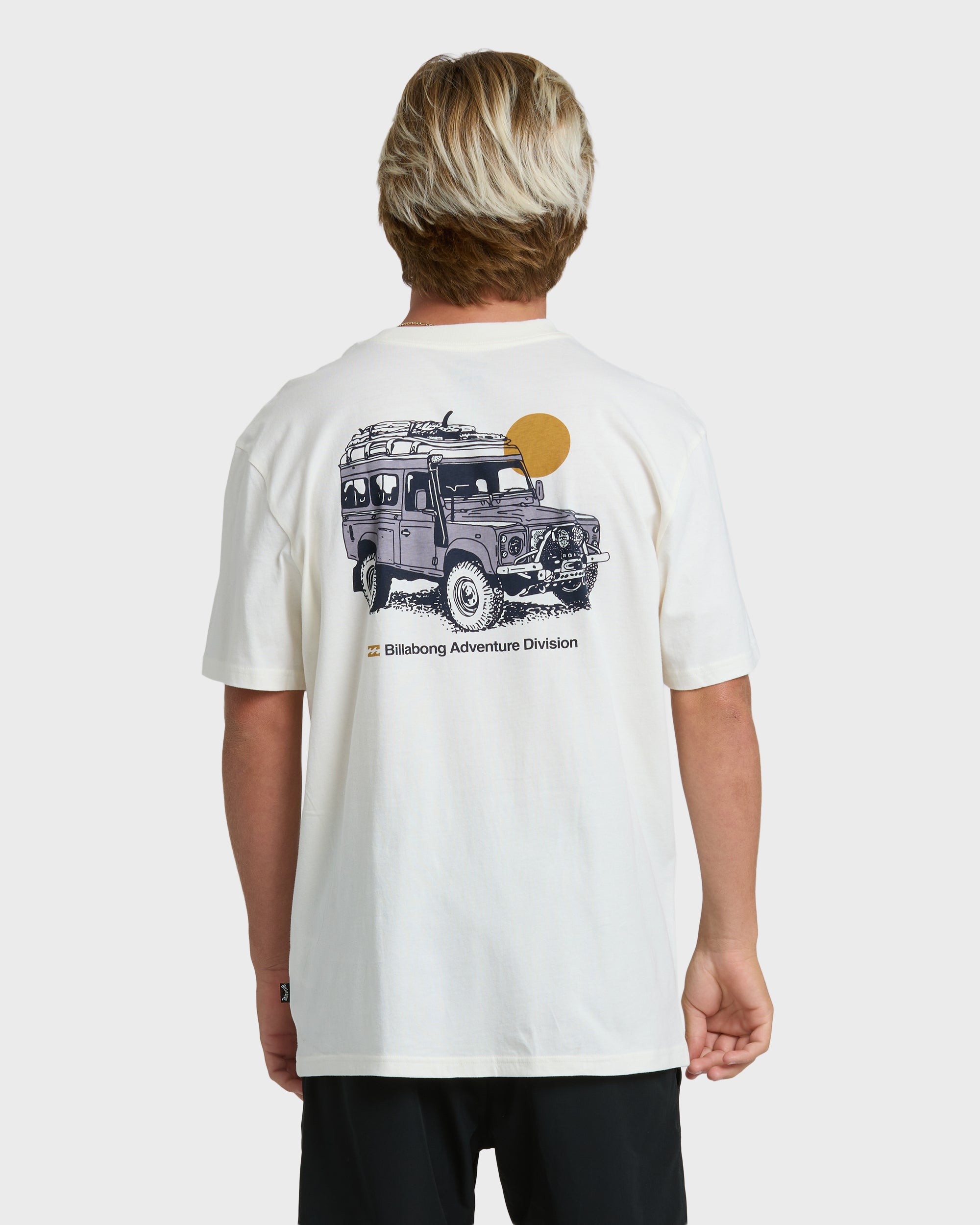 Make Tracks Adiv Premium Short Sleeve T-Shirt - Off White