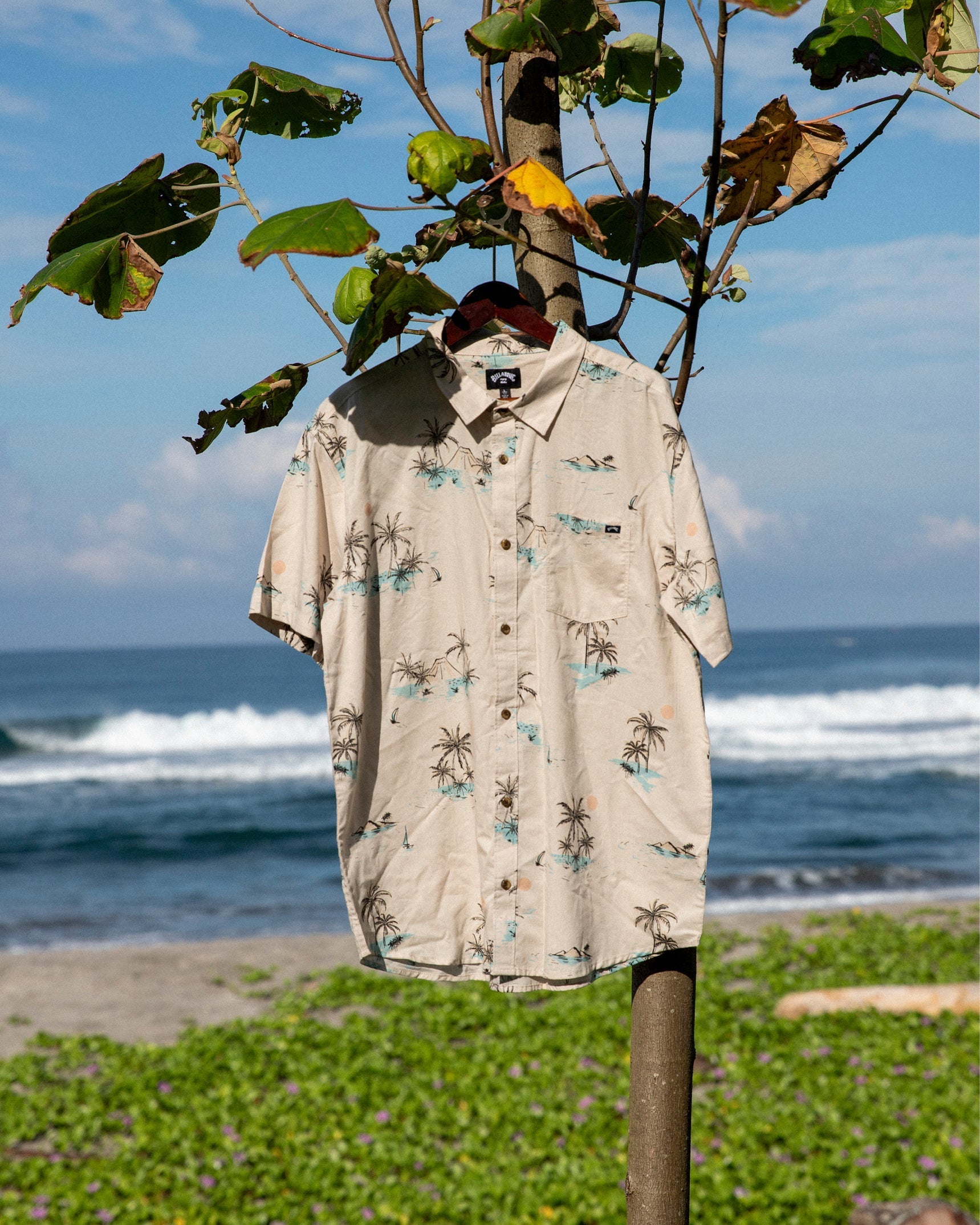 Sundays Short Sleeve Woven Shirt - Fog