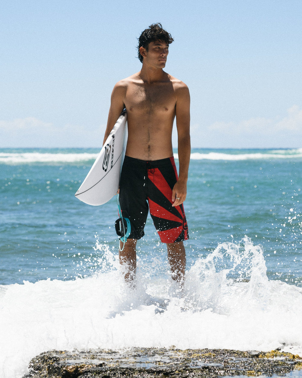 A.I. Rising Sun Pro 22 Boardshorts - Black/Red