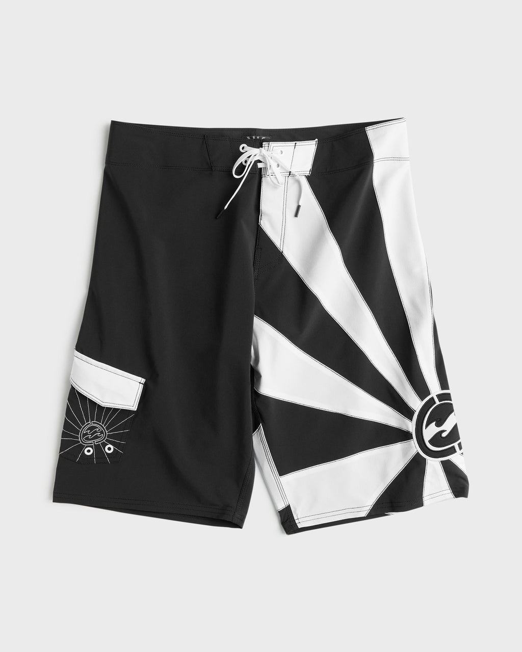 A.I. Rising Sun Pro 22 Boardshorts - Black/White