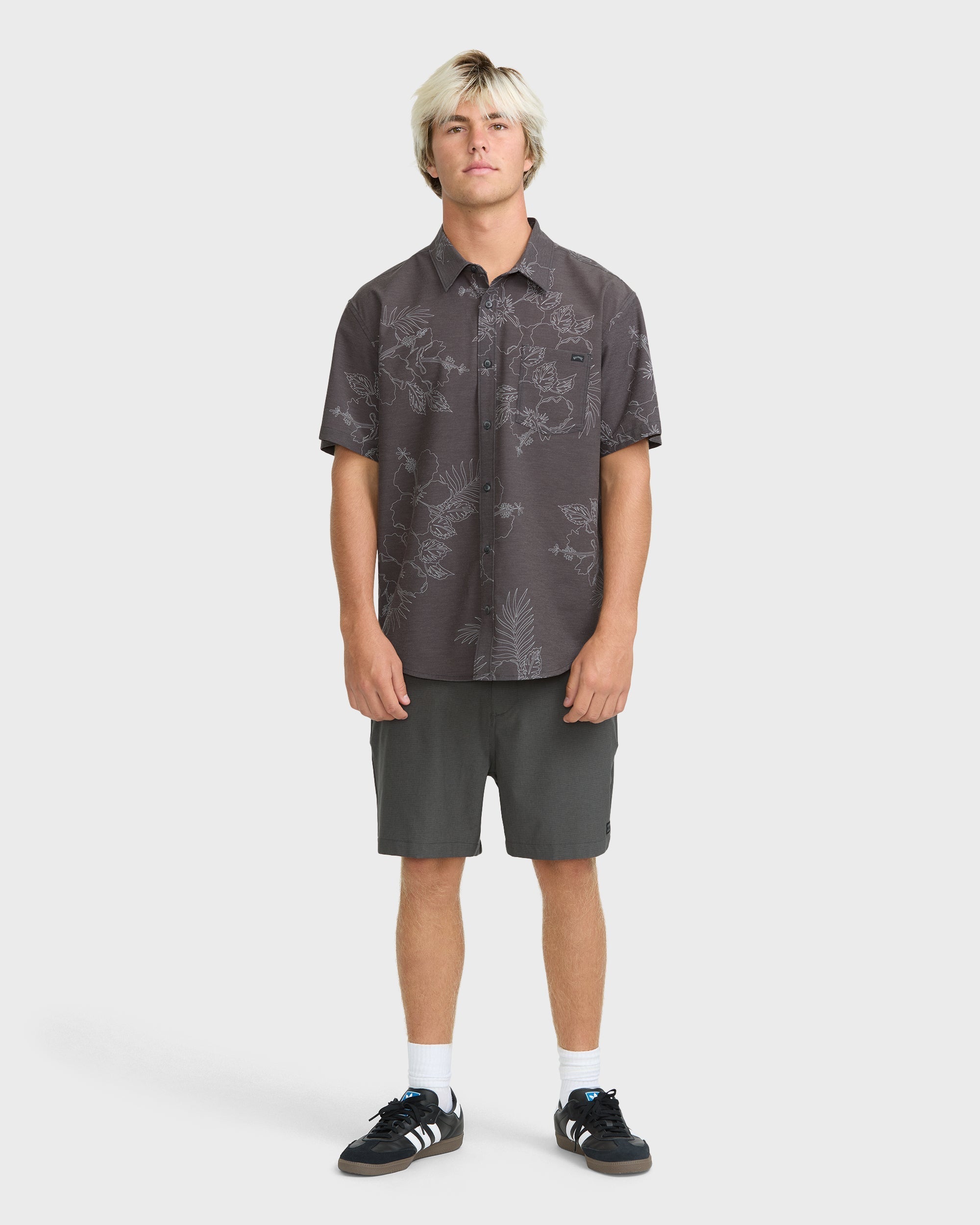 Sundays Island Short Sleeve Woven Shirt - Phantom